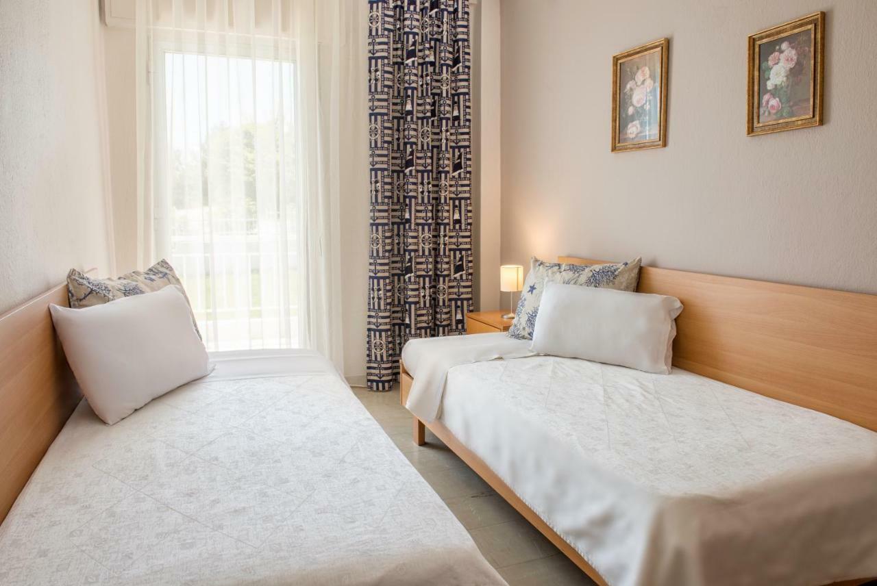 Georgalas Rest Apartments Nea Kallikrateia Εξωτερικό φωτογραφία