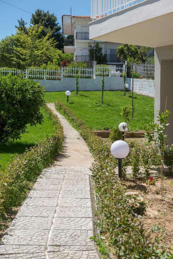 Georgalas Rest Apartments Nea Kallikrateia Εξωτερικό φωτογραφία